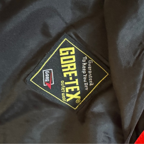 Vintage - The North Face Summit Series Gore-Tex Shell Jacket | Size S - Picture 9 of 11